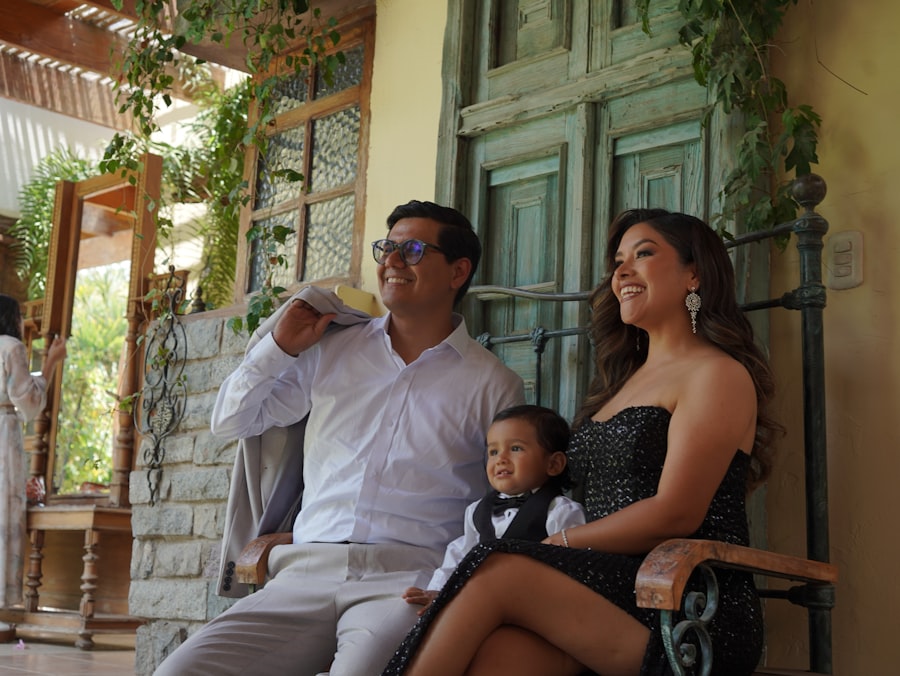 Photo Fathers embrace